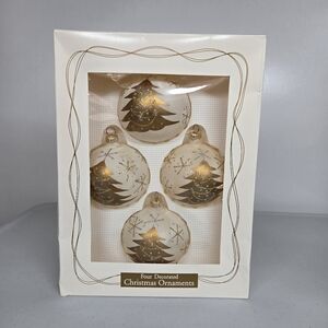 Vintage Rauch for Target Ivory Frosted Gold Tree‎ Glass Ornament Set of 4 Stars
